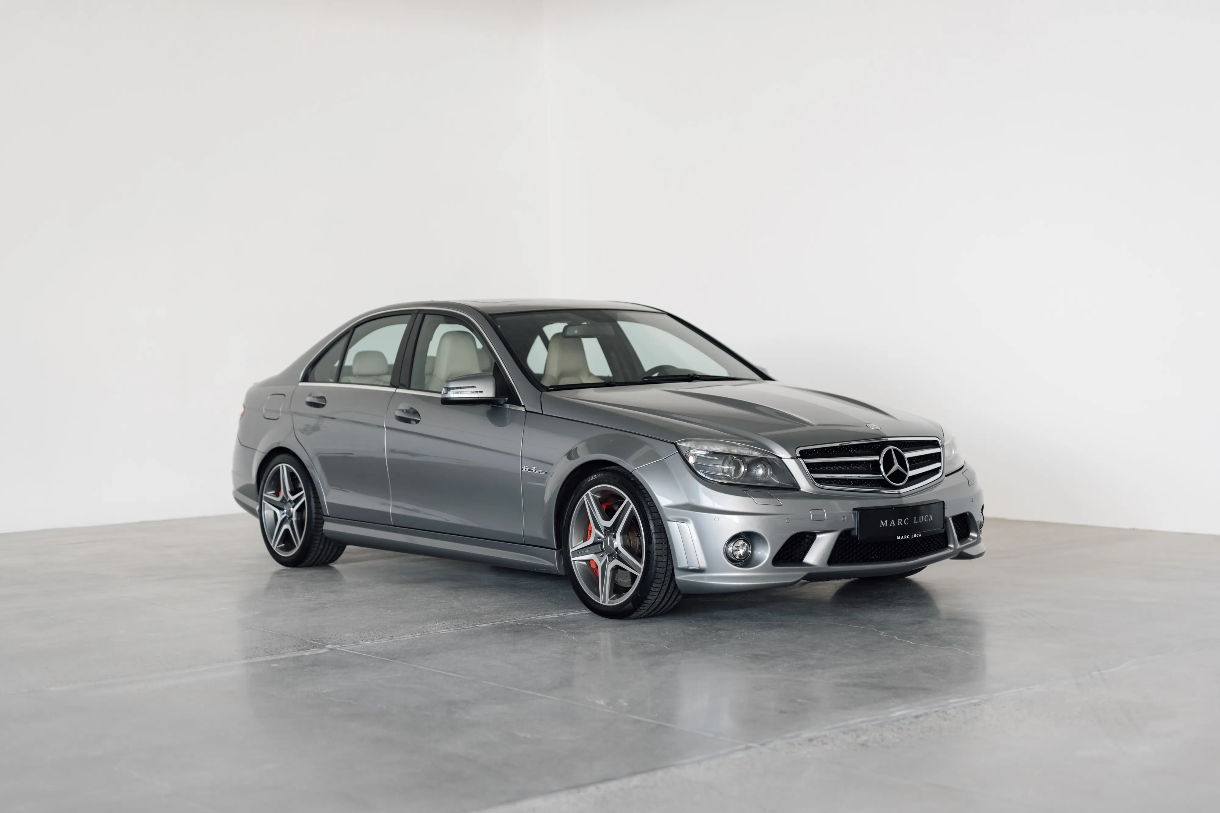 Mercedes-Benz C63 Performance